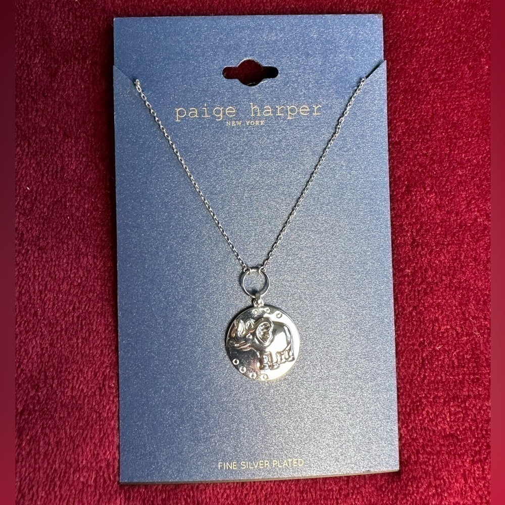 NWT Paige Harper New York Elephant Necklace